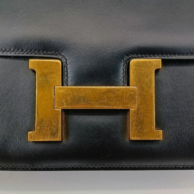 JT490 - HERMES Black x GHW Box Constance 23