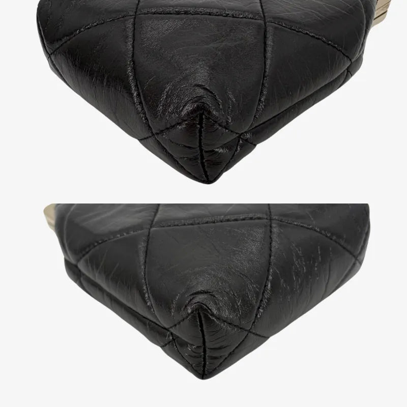 C611 - CHANEL Black Lambskin Chain Shoulder Bag