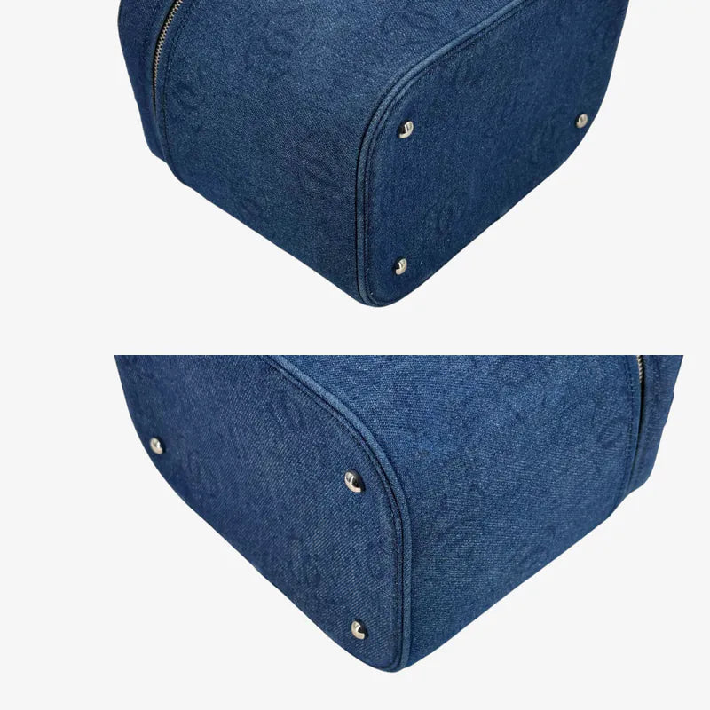 JW215 - CHANEL Vintage Blue Denim Vanity Case