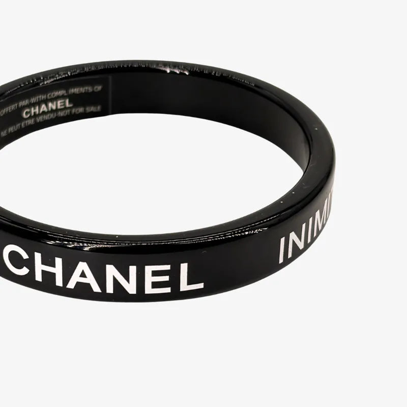 JW782 - CHANEL Black Acrylic Rouge Coco Shine Bracelet