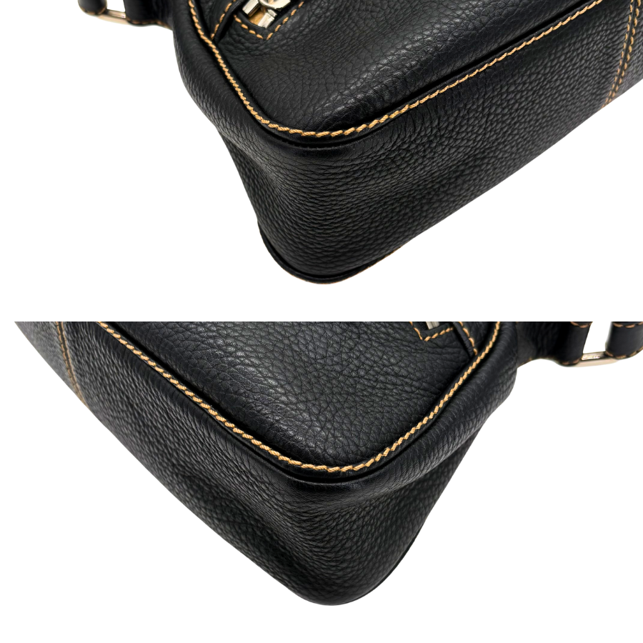 JAH226 - CHANEL Vintage Black Caviar Leather Handbag