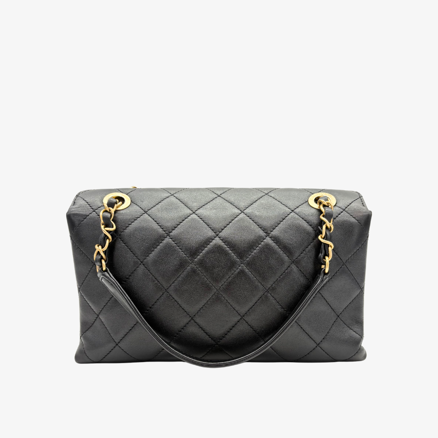 JAH219 - CHANEL Vintage Black Calfskin Enchained Flap Bag
