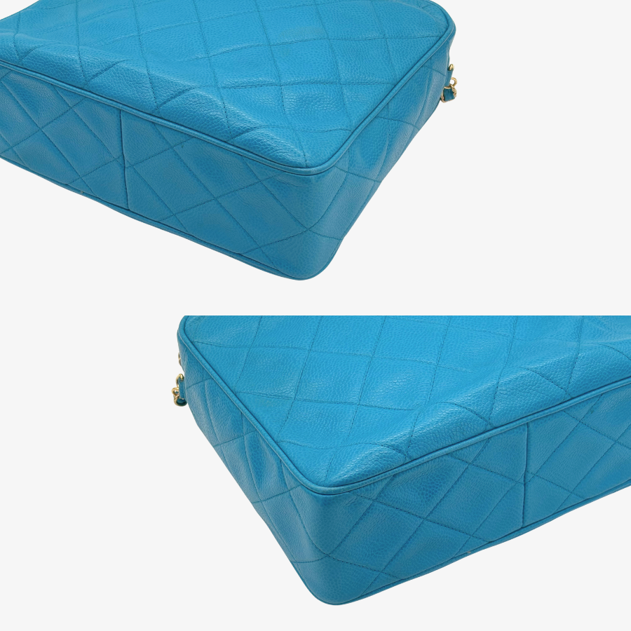 CS049 - CHANEL Vintage Blue Caviar Leather Quilted Camera Bag