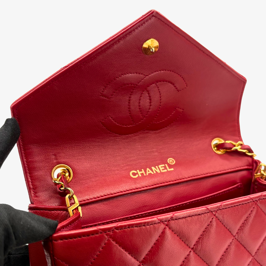 CS054 - CHANEL Vintage Red Lambskin Big CC Pointed Flap Bag