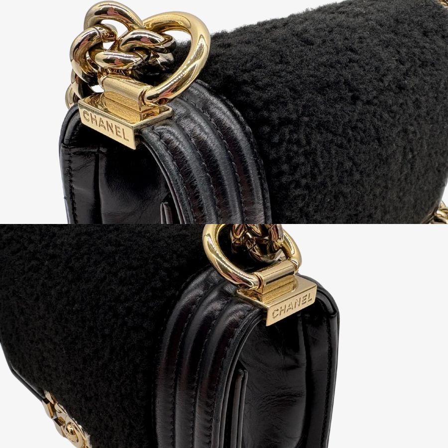 CS063 - CHANEL Boy Black Shearling Leather &amp; Calfskin 20cm Flap Bag