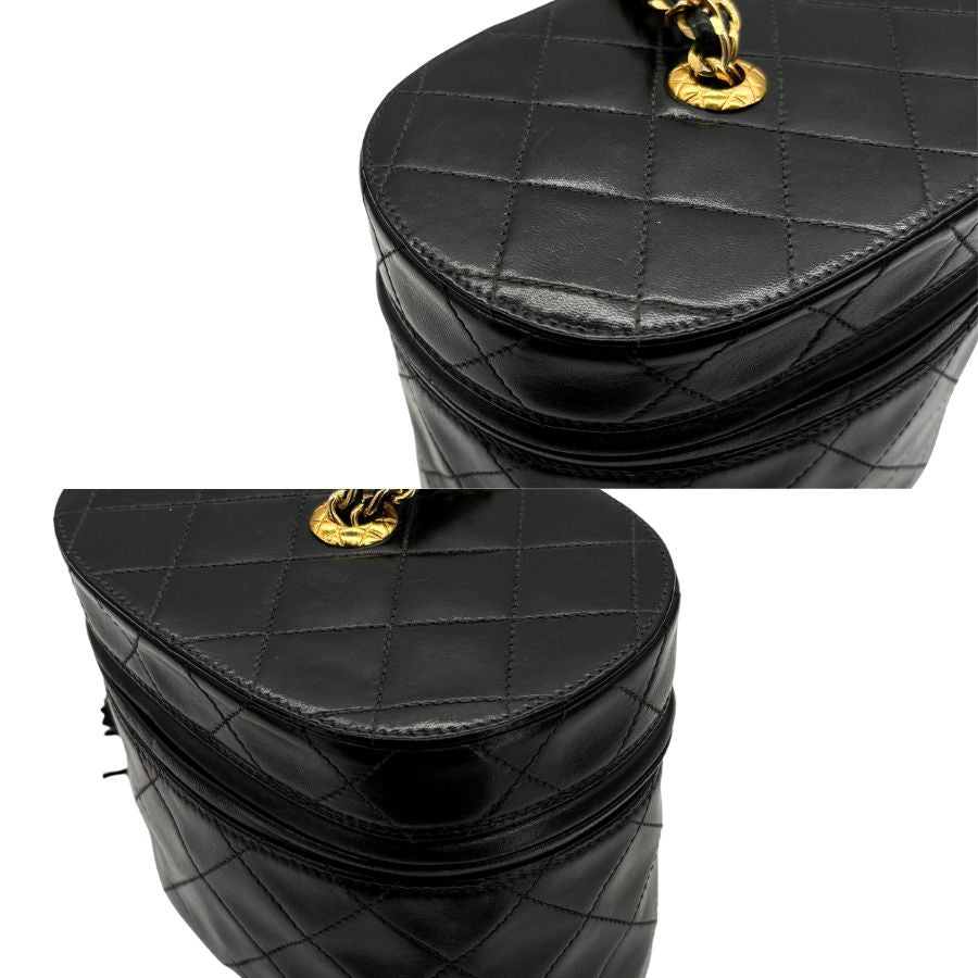 CS069 - CHANEL Vintage Black Lambskin Tassel Bucket Bag