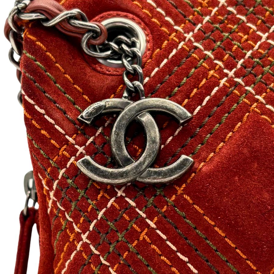 CS070 - CHANEL Vintage Dark Red Suede Wild Stitch Shoulder Bag