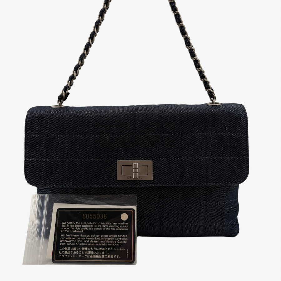 CS087 - CHANEL Vintage Dark Blue Denim Chocolate Bar Flap Bag