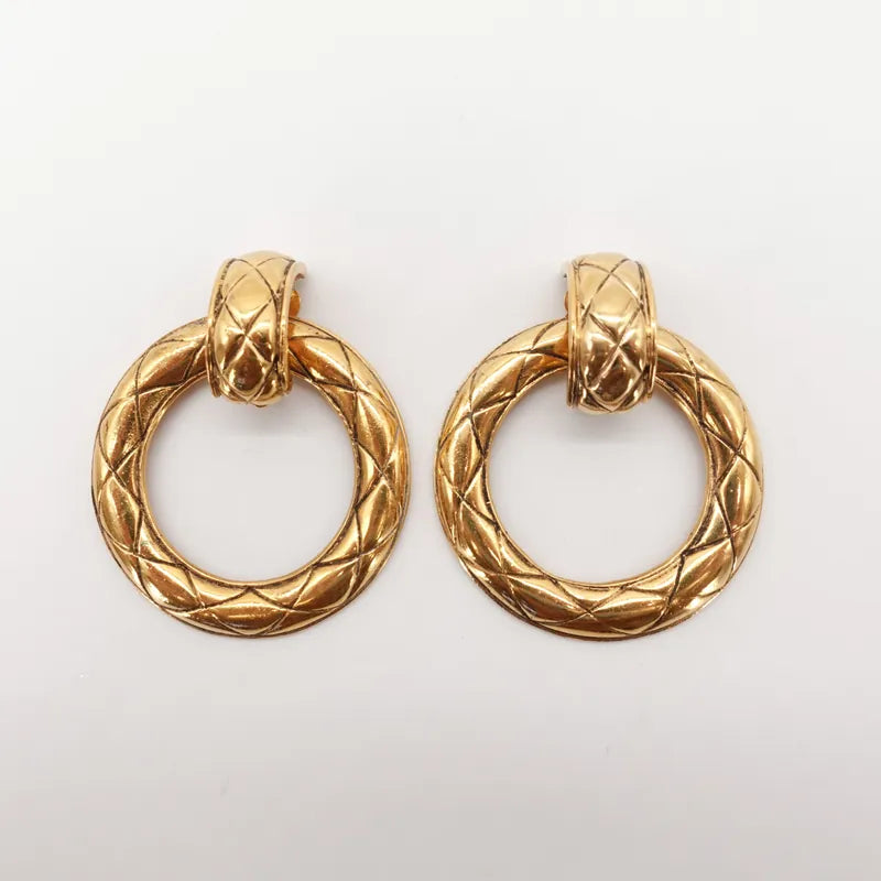 JR881 - CHANEL Vintage Gold Tone Quilted Large Hoop Plated Clip-On Earrings