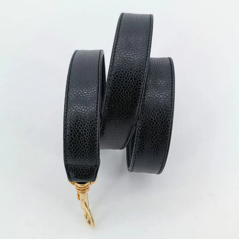 JR289 - CHANEL Vintage Black Caviar Leather Chevron Cosmetic Bag