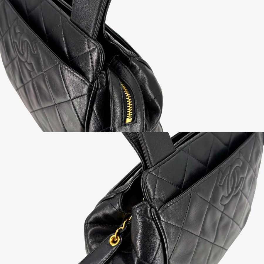 RG368 - CHANEL Vintage Black Lambskin Quilted Handbag