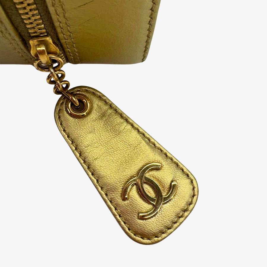 C647 - CHANEL Vintage Black/Gold Satin with Lambskin Camera Bag