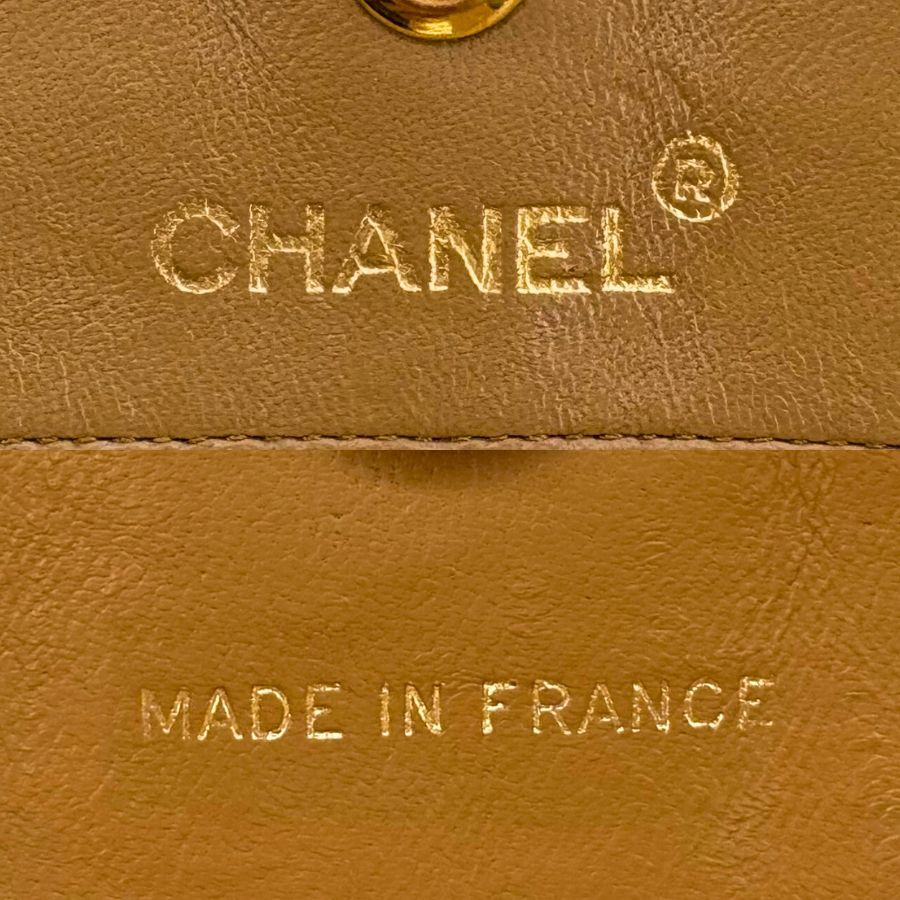 RG215 - CHANEL Vintage Beige Lambskin Hand Shoulder Bag