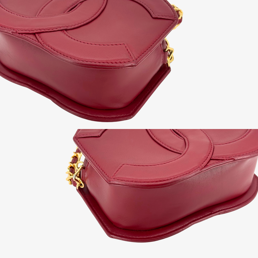 CS021- CHANEL Vintage Red Lambskin Big CC Logo Shoulder Bag