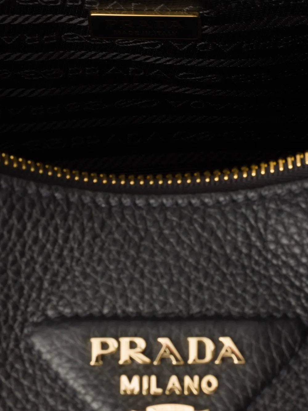 small logo-plaque leather shoulder bag