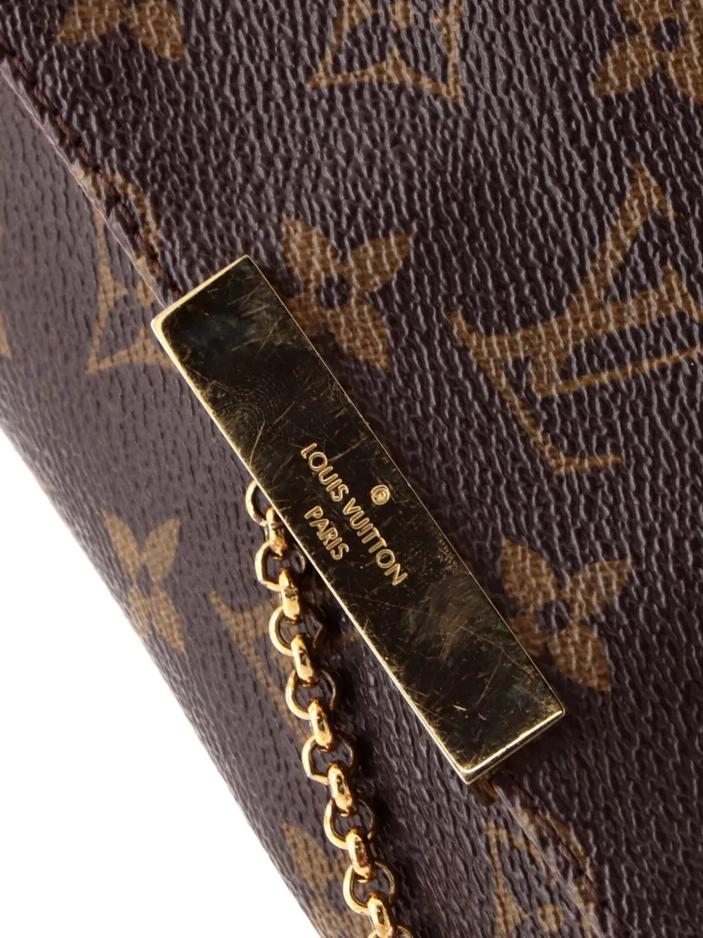 Favorite Handbag Monogram Canvas MM crossbody bag