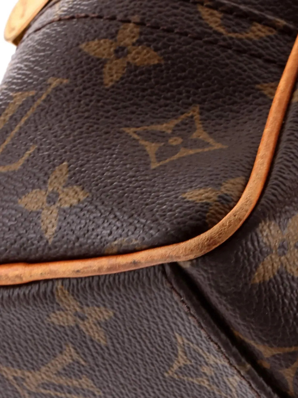 Manhattan Handbag Monogram Canvas GM satchel