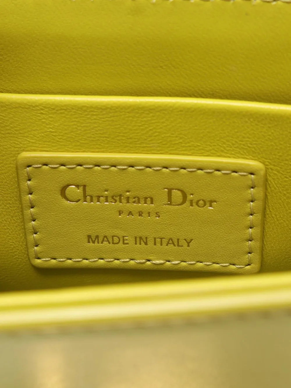 2021-2026 Leather 30 Montaigne Box Bag crossbody bag