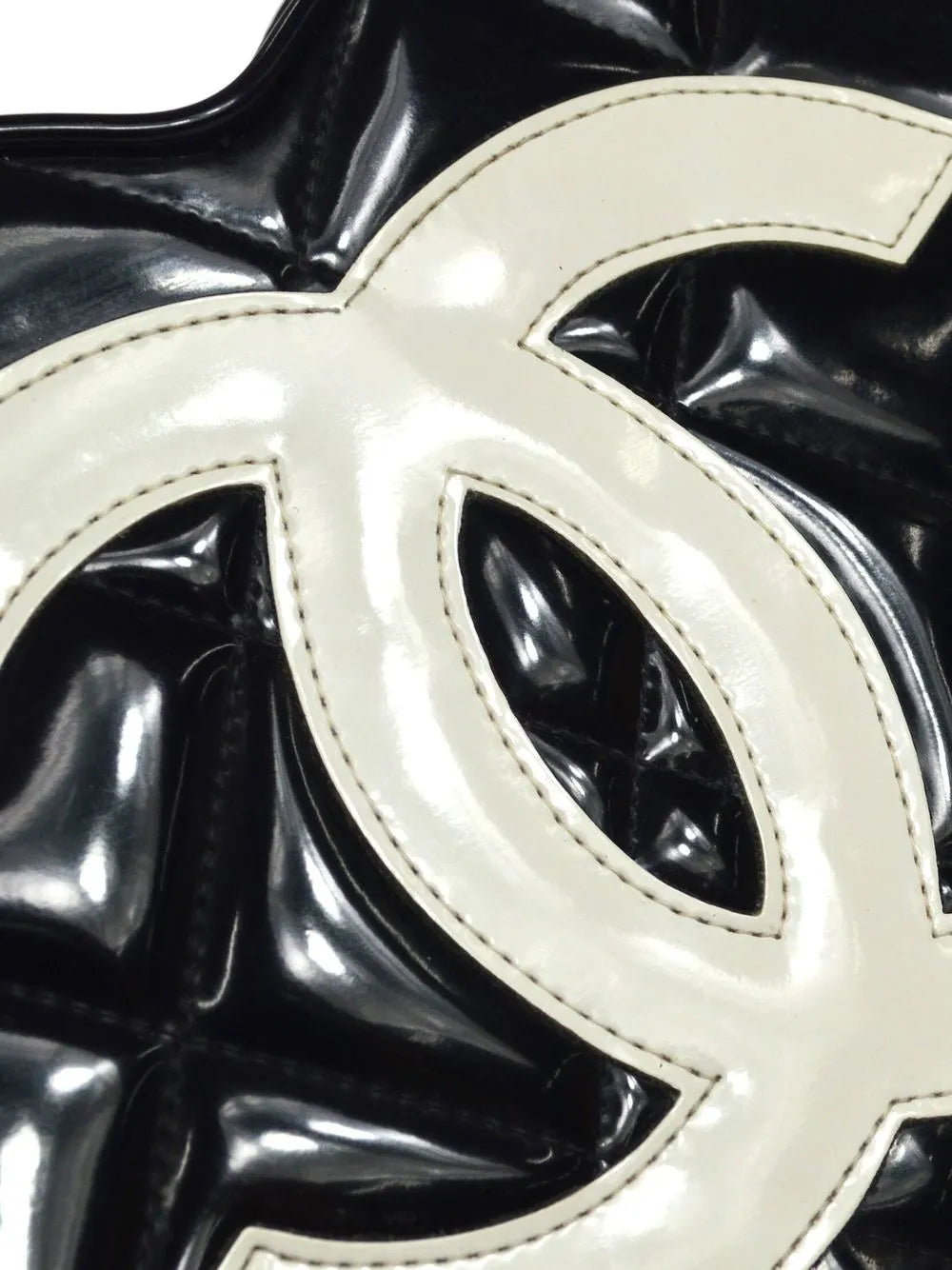 1995 CC Heart vanity top-handle bag