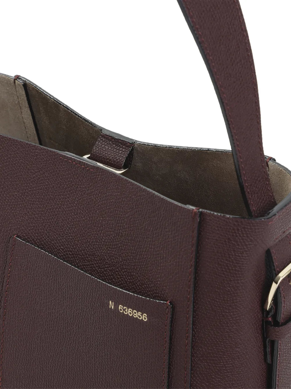 Pocket shoulder bag