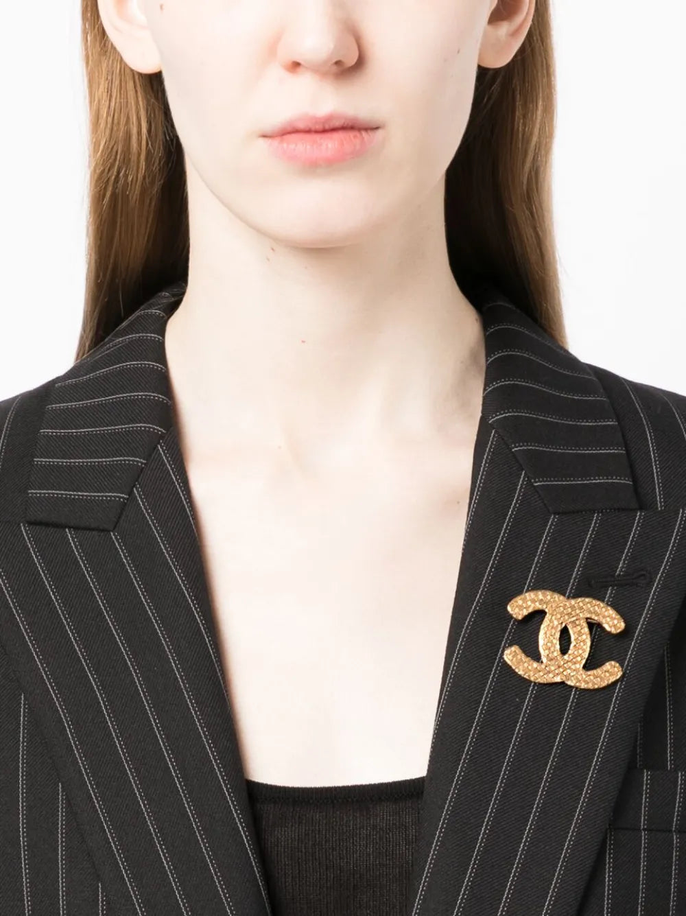 1994 CC woven-engraved brooch