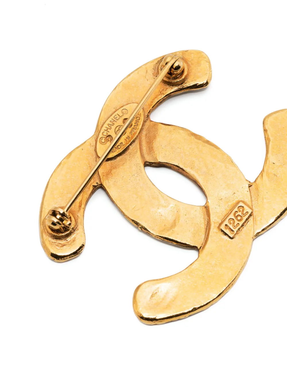1994 CC woven-engraved brooch