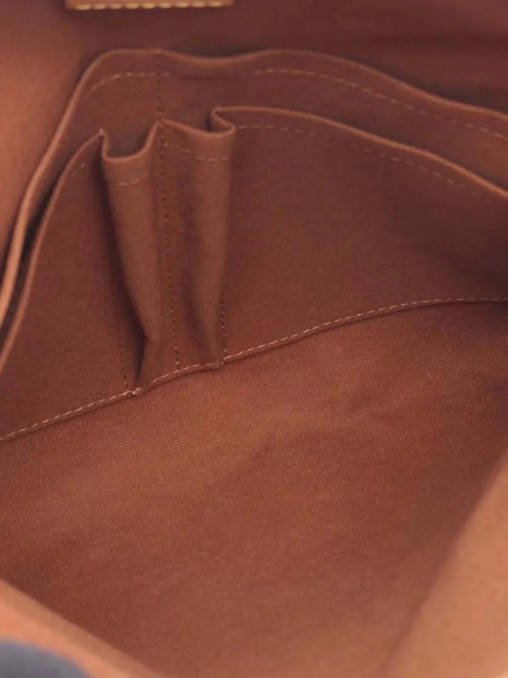 2010 Monogram Trotteur Beaubourg crossbody bag