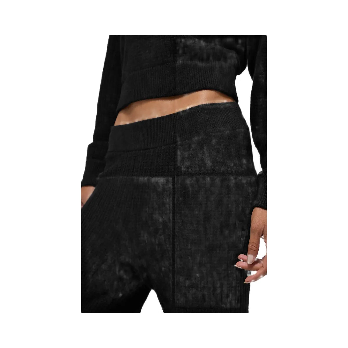 Alo Women's Cashmere High-Waist Plush Waffle Pant - Black