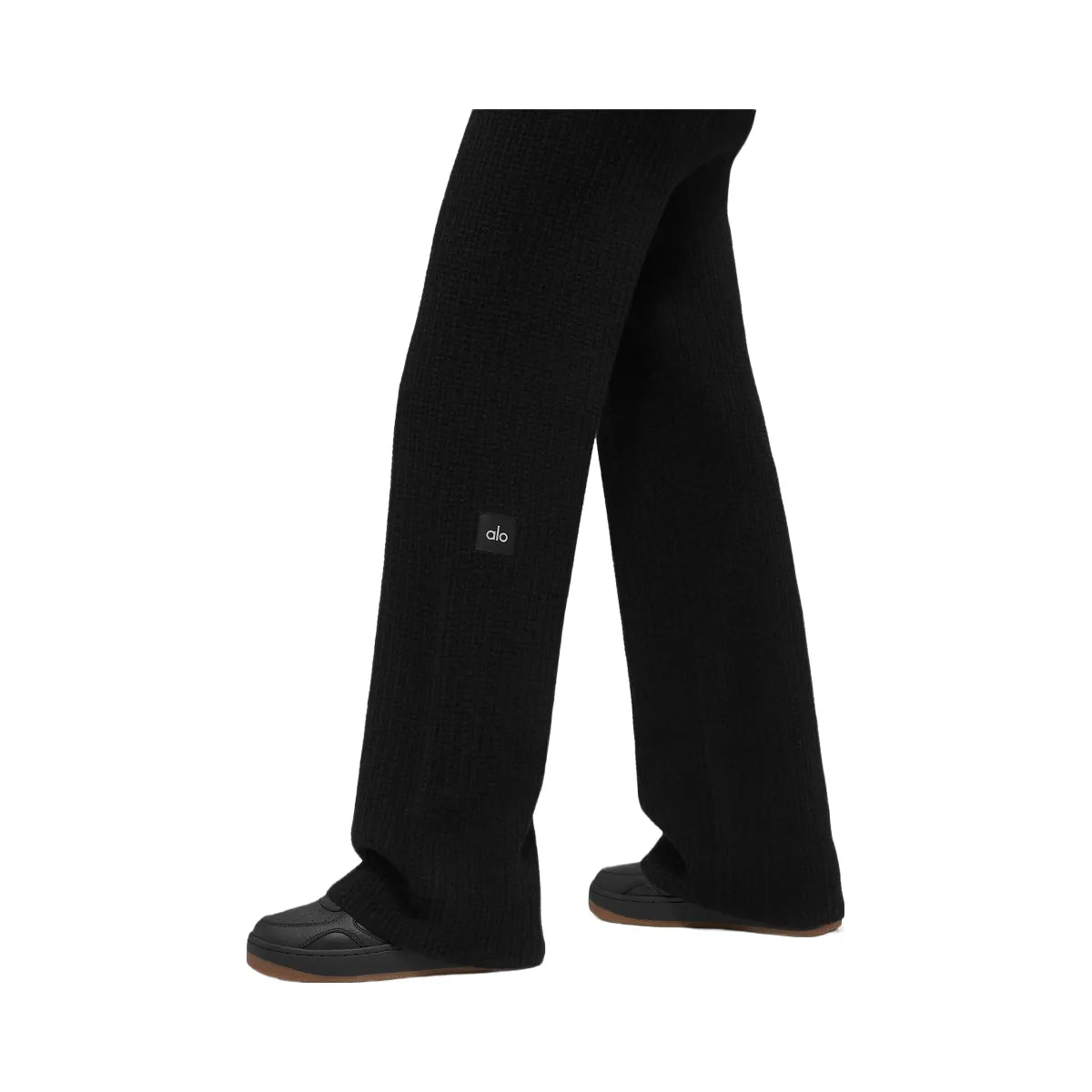 Alo Women's Cashmere High-Waist Plush Waffle Pant - Black