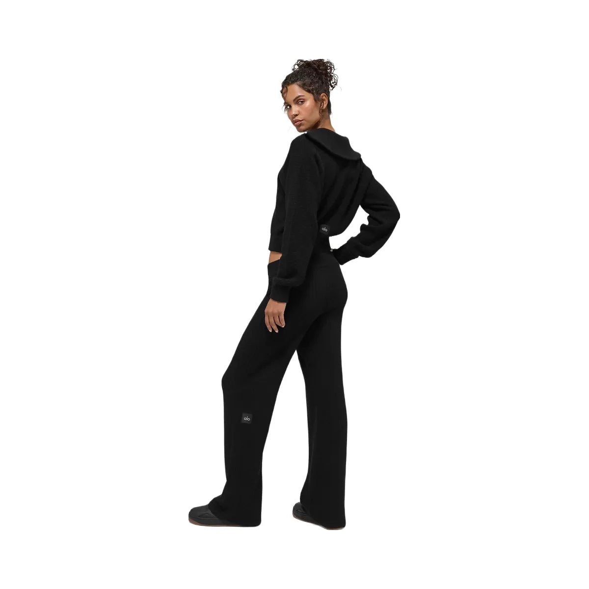 Alo Women's Cashmere High-Waist Plush Waffle Pant - Black
