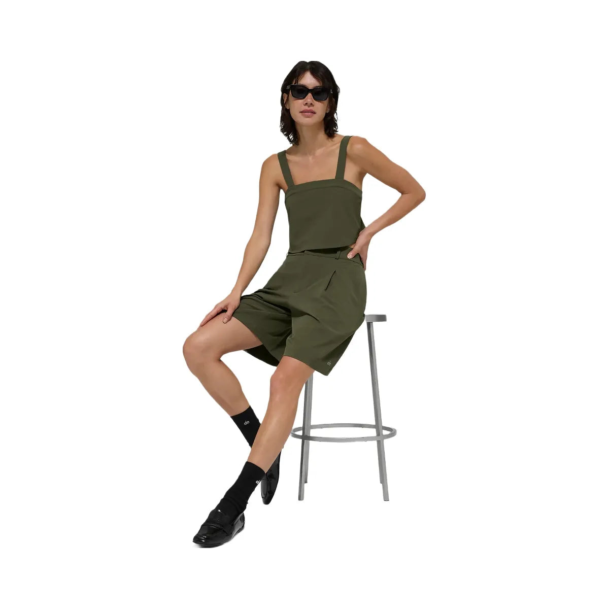 Alo Women's High-Waist Dreamscape Shorts - Green Olive