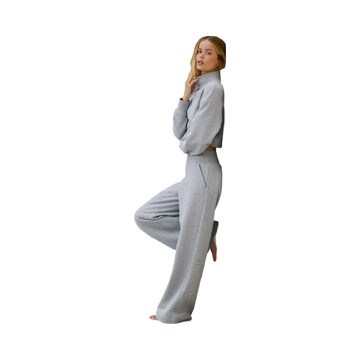 Alo Women's Serenity Wide Leg Sweatpant - Athletic Heather Grey