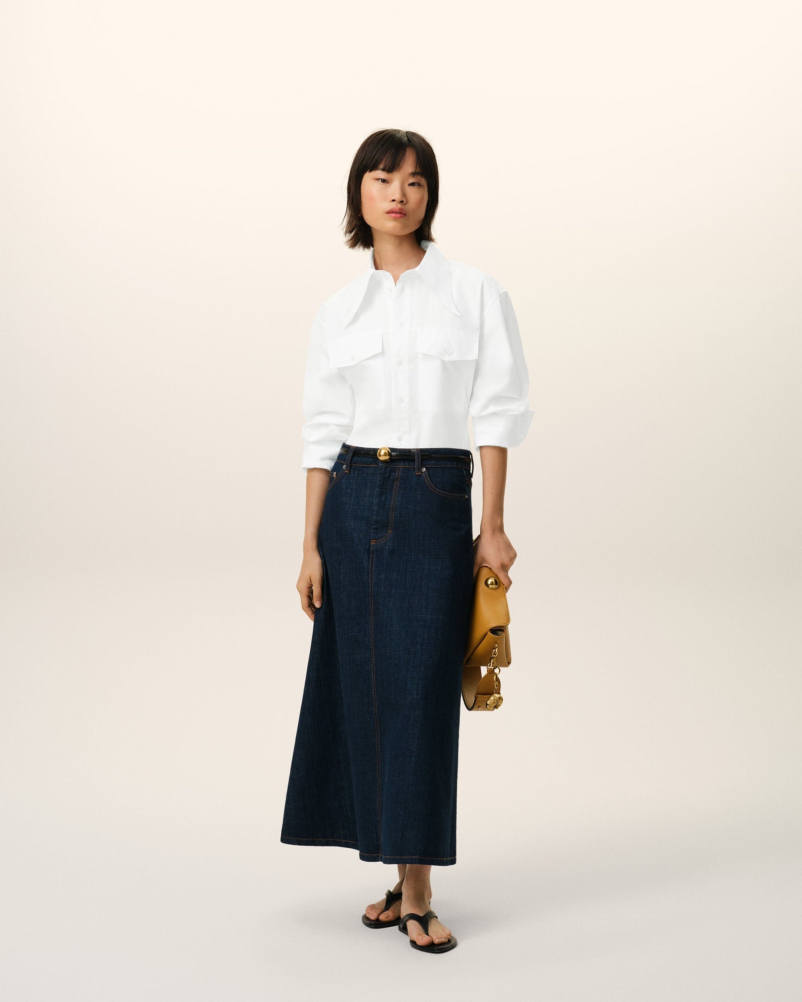 AmiParis White Cotton Sharp Collar Fitted Shirt Women's