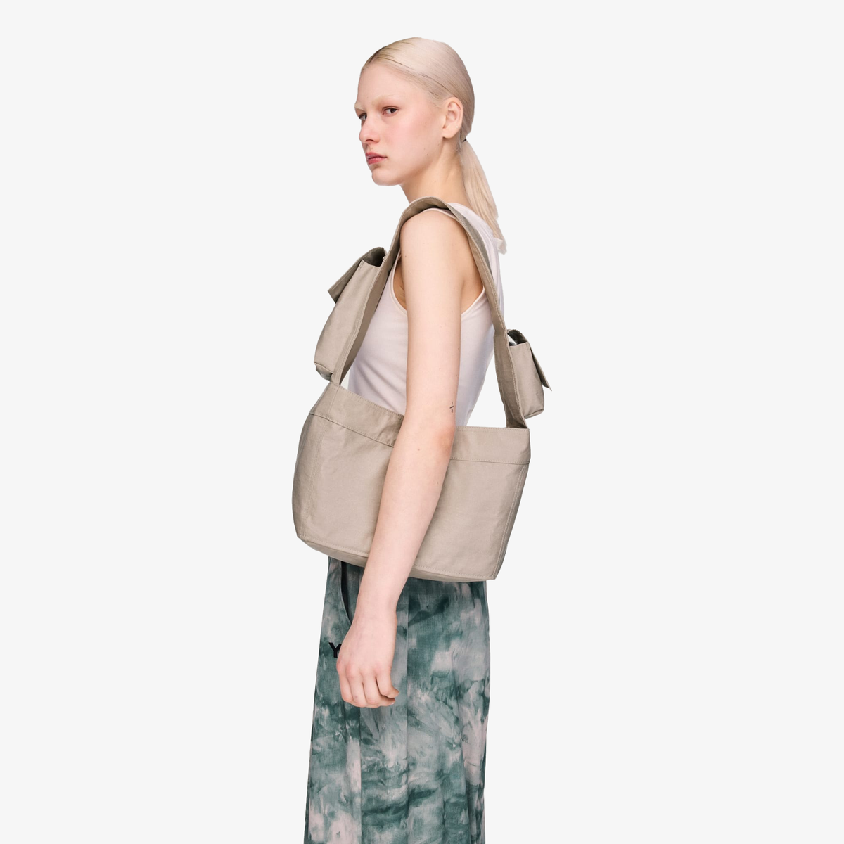 Y-3 NEWSPAPER BAG S { LIGHT BROWN