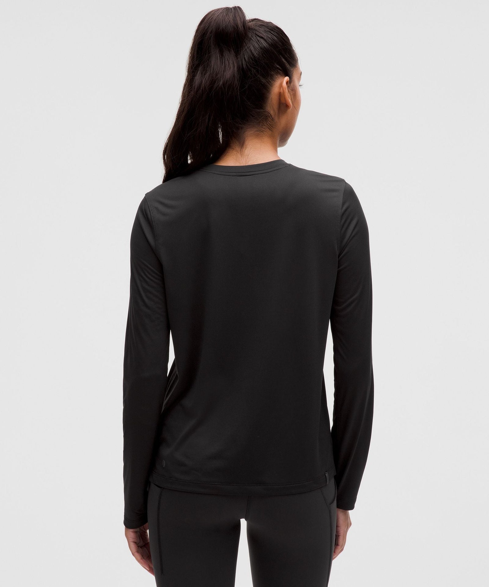 Lululemon Women's Ultralight Hip-Length Long-Sleeve Shirt