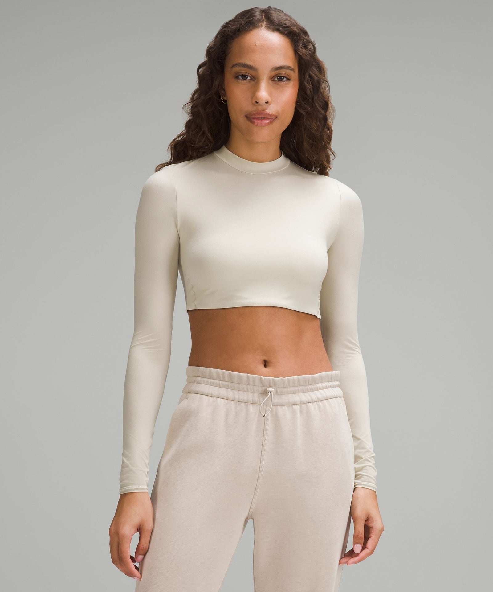 Lululemon Women's Wundermost Ultra-Soft Nulu Mockneck Super-Cropped Long-Sleeve Shirt