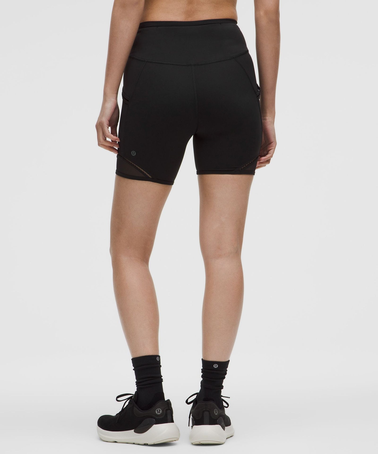 Lululemon Women's Fast and Free High-Rise Lace Trim Short 6" *5 Pocket