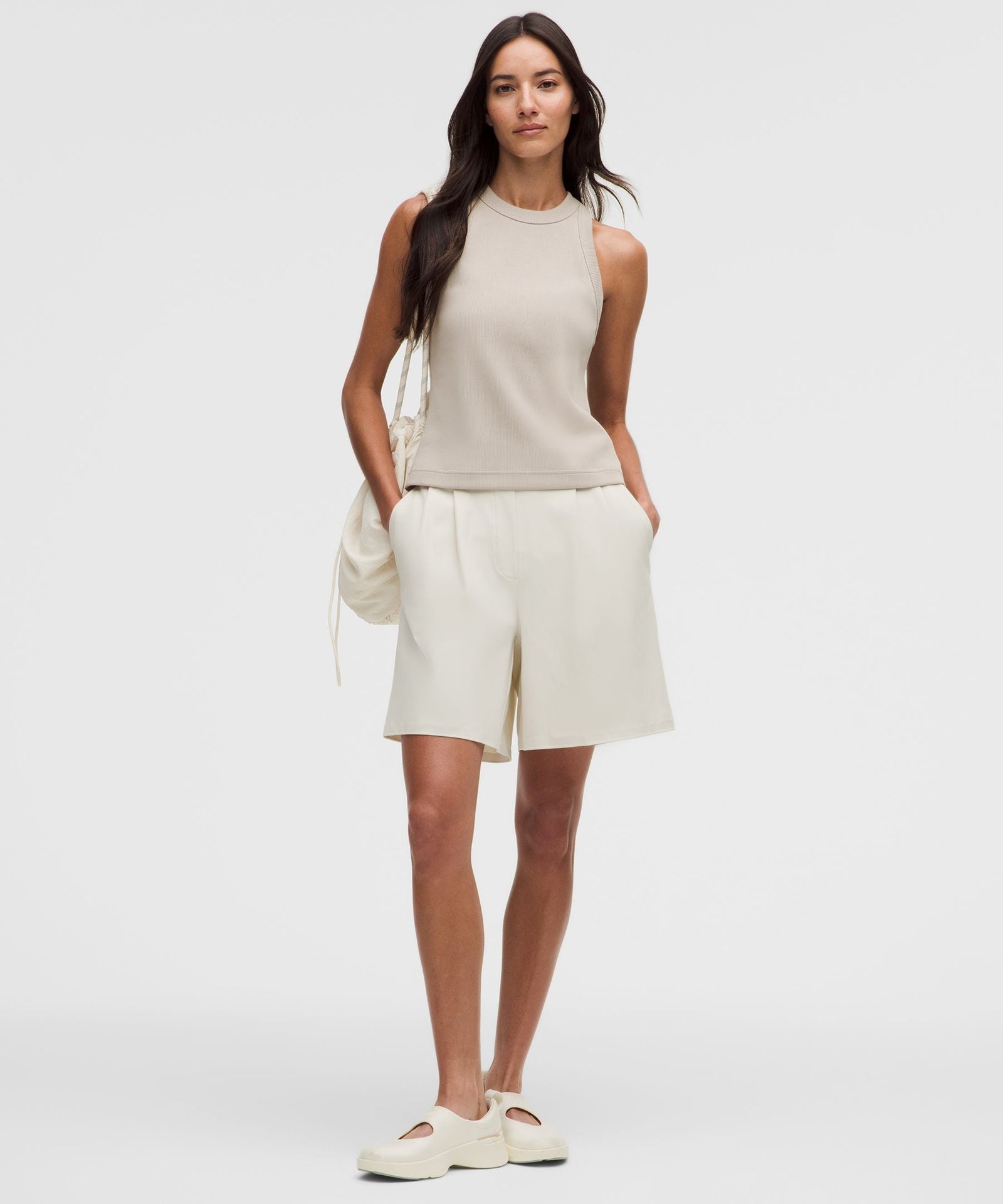 Lululemon Women's Daydrift Pleated High-Rise Short 7"