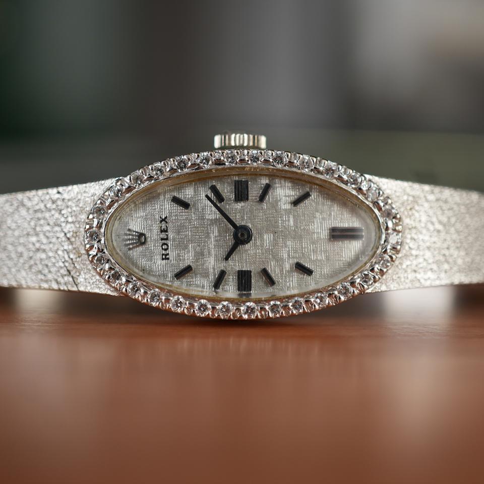 Rolex Unique Rolex Ladies Cocktail Watch Solid 14k White Gold Factory Diamond Oval Dial Mint Condition like new