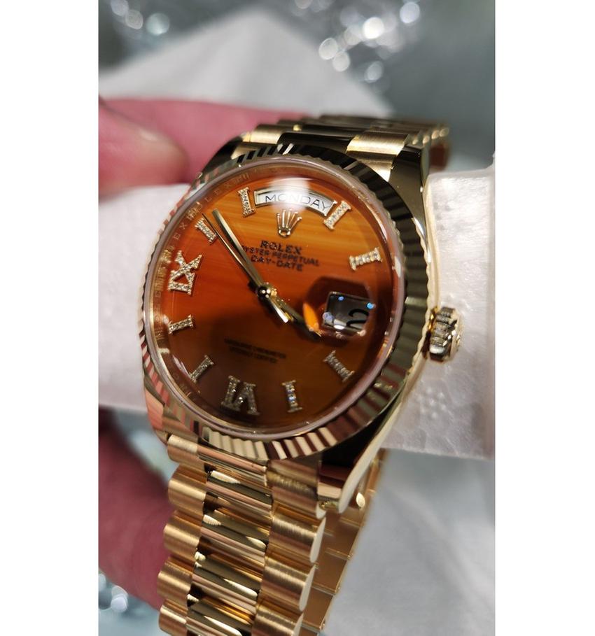 Rolex Day-Date Yellow Gold Carnelian Diamond-Set Roman Dial Womens Watch NEW UNWORN M128238-0088