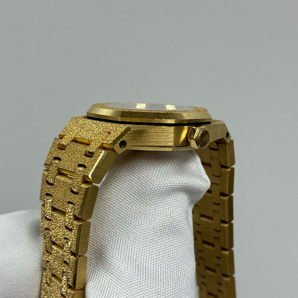 Audemars Piguet Royal Oak Mini Frosted Gold Quartz 18k Yellow Gold Frosted 23mm Ladies Watch