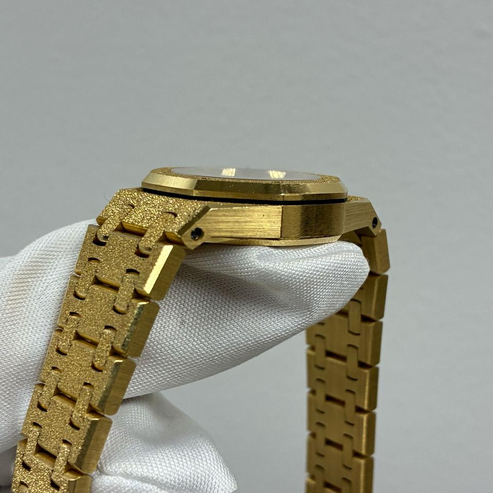 Audemars Piguet Royal Oak Mini Frosted Gold Quartz 18k Yellow Gold Frosted 23mm Ladies Watch