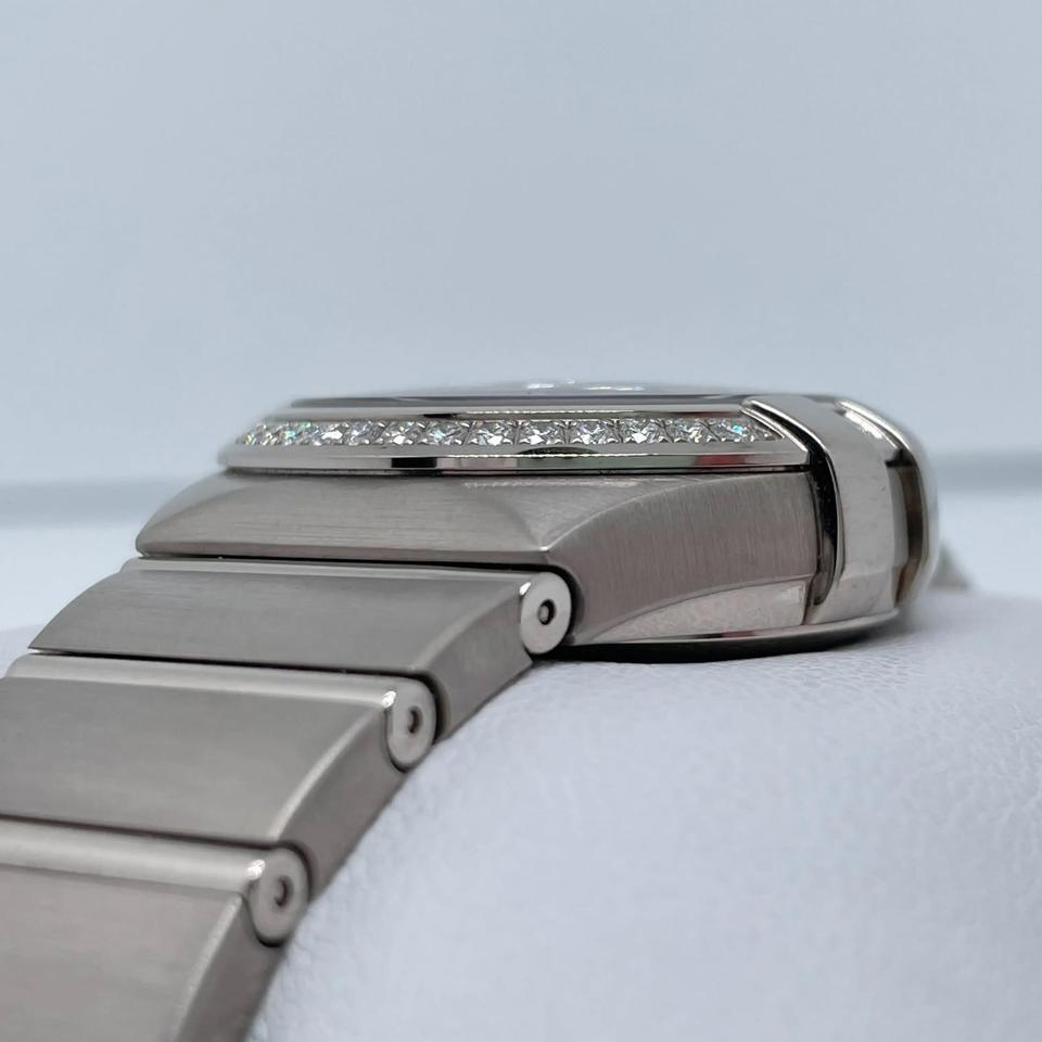 Omega Constellation Ladies18 K White Gold Black Dial Ladies Watch 123.55.31.20.51.001