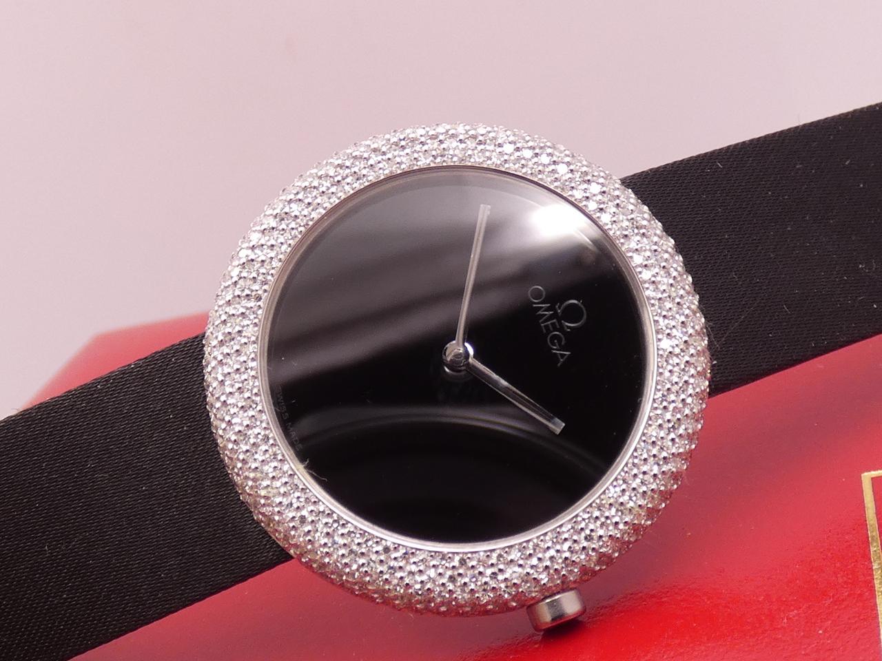 Omega Art Collection 18 KT White Gold 1.55ct FULL DIAMONDS N.O.S.BOX&PAPERS Year 1986