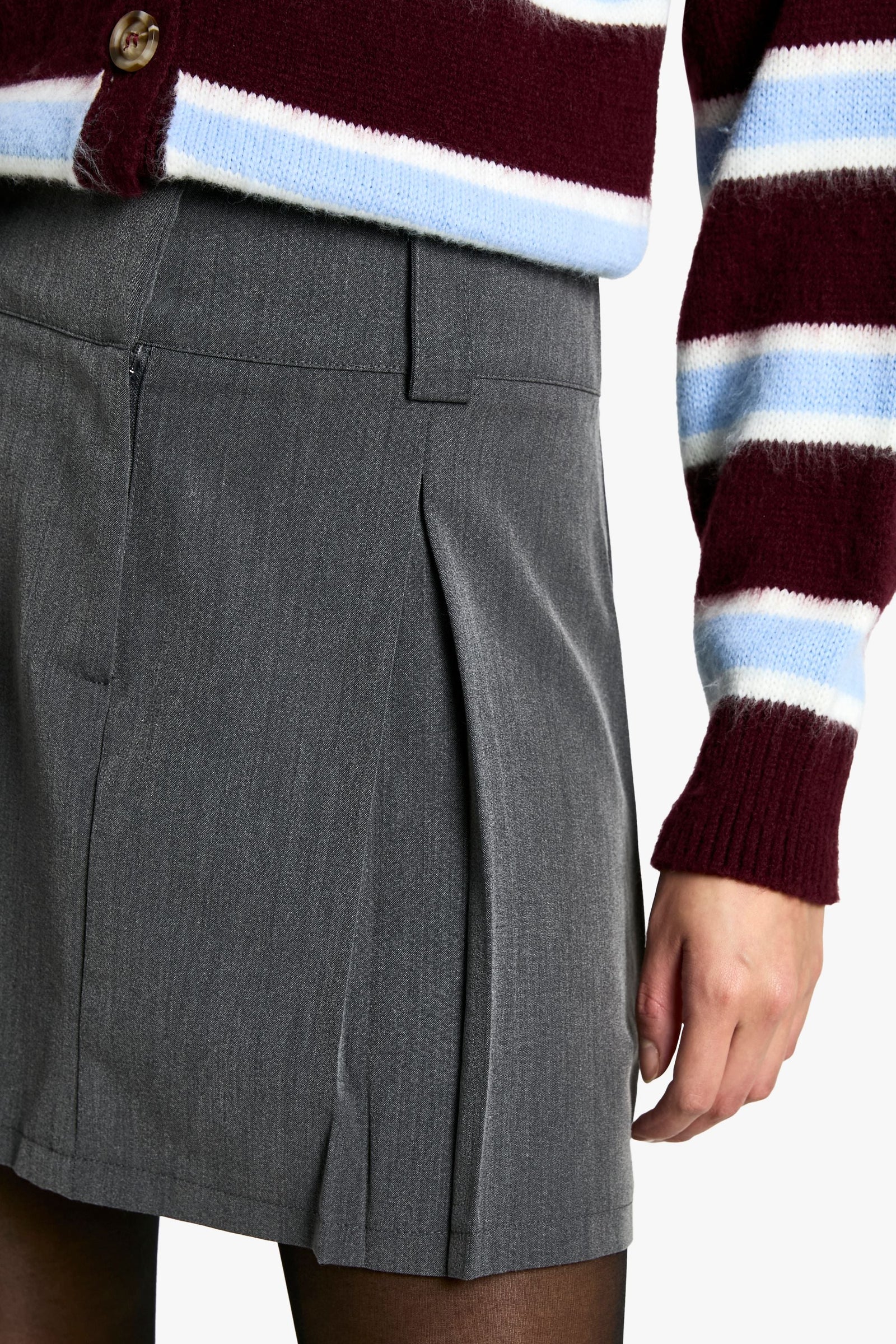 Plain Pleated Mini Skirt