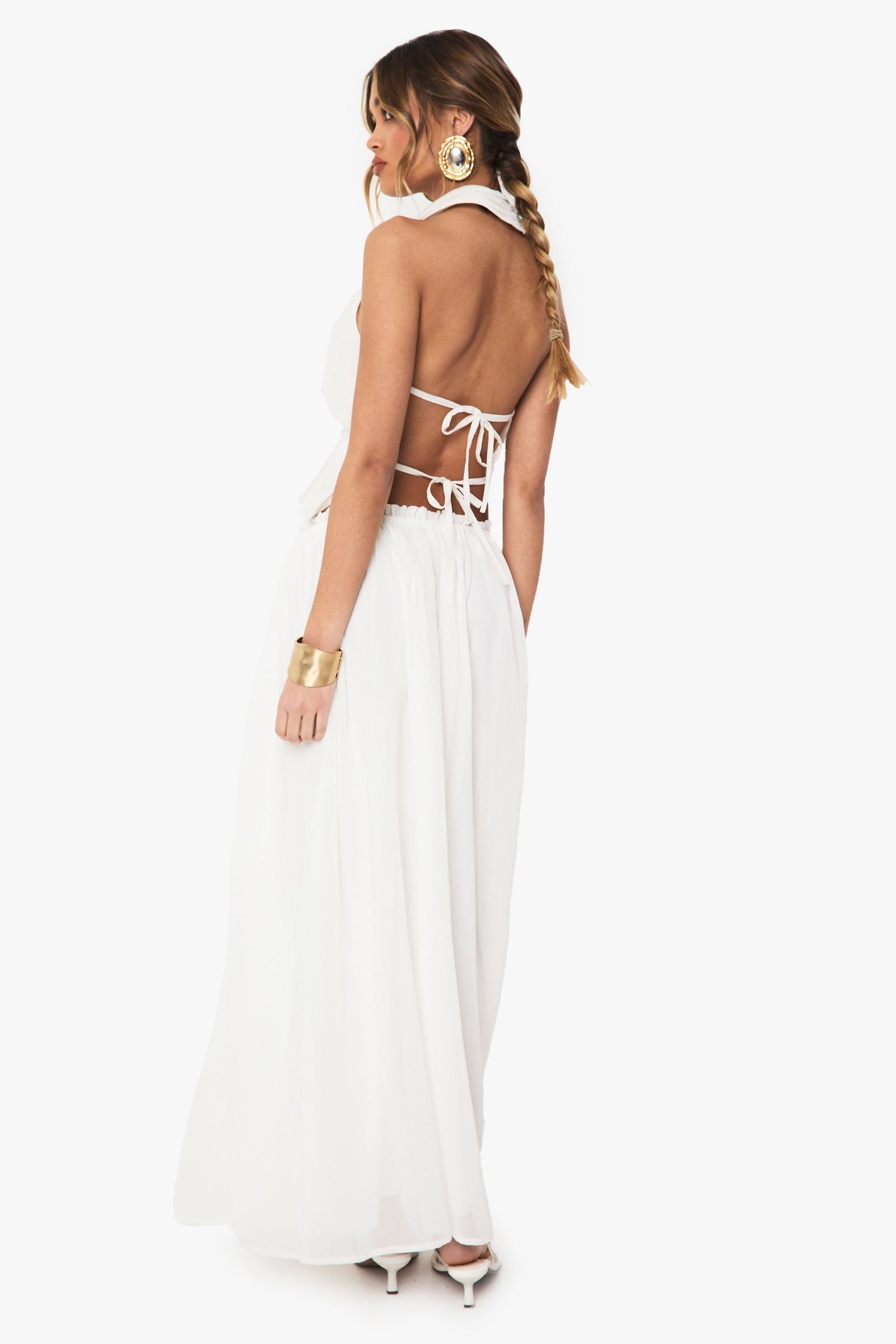Low Rise Pleated Sweeping Maxi Skirt
