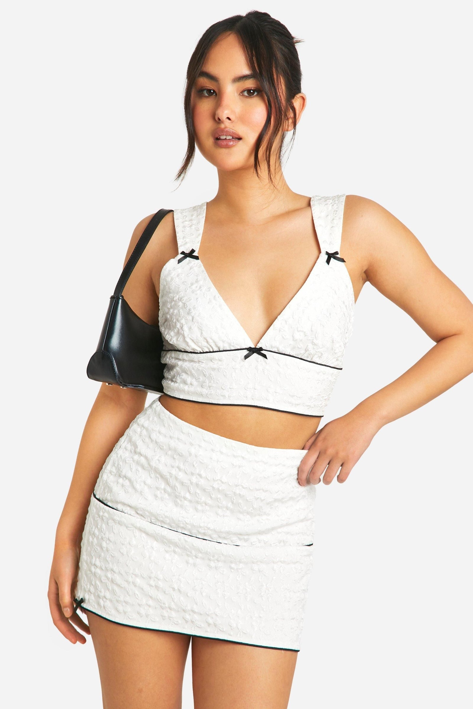 Textured Bow Detail Mini Skirt