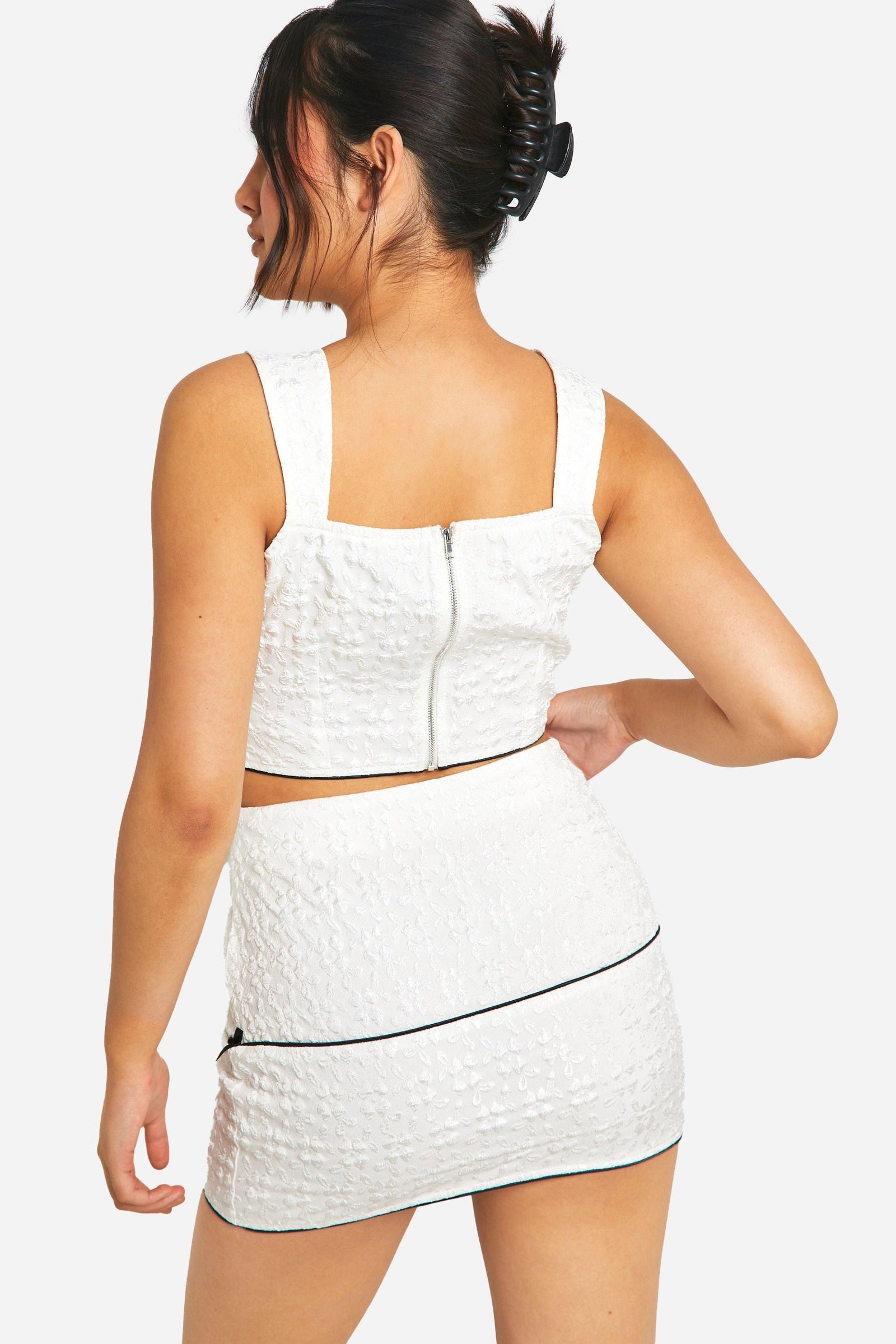 Textured Bow Detail Mini Skirt