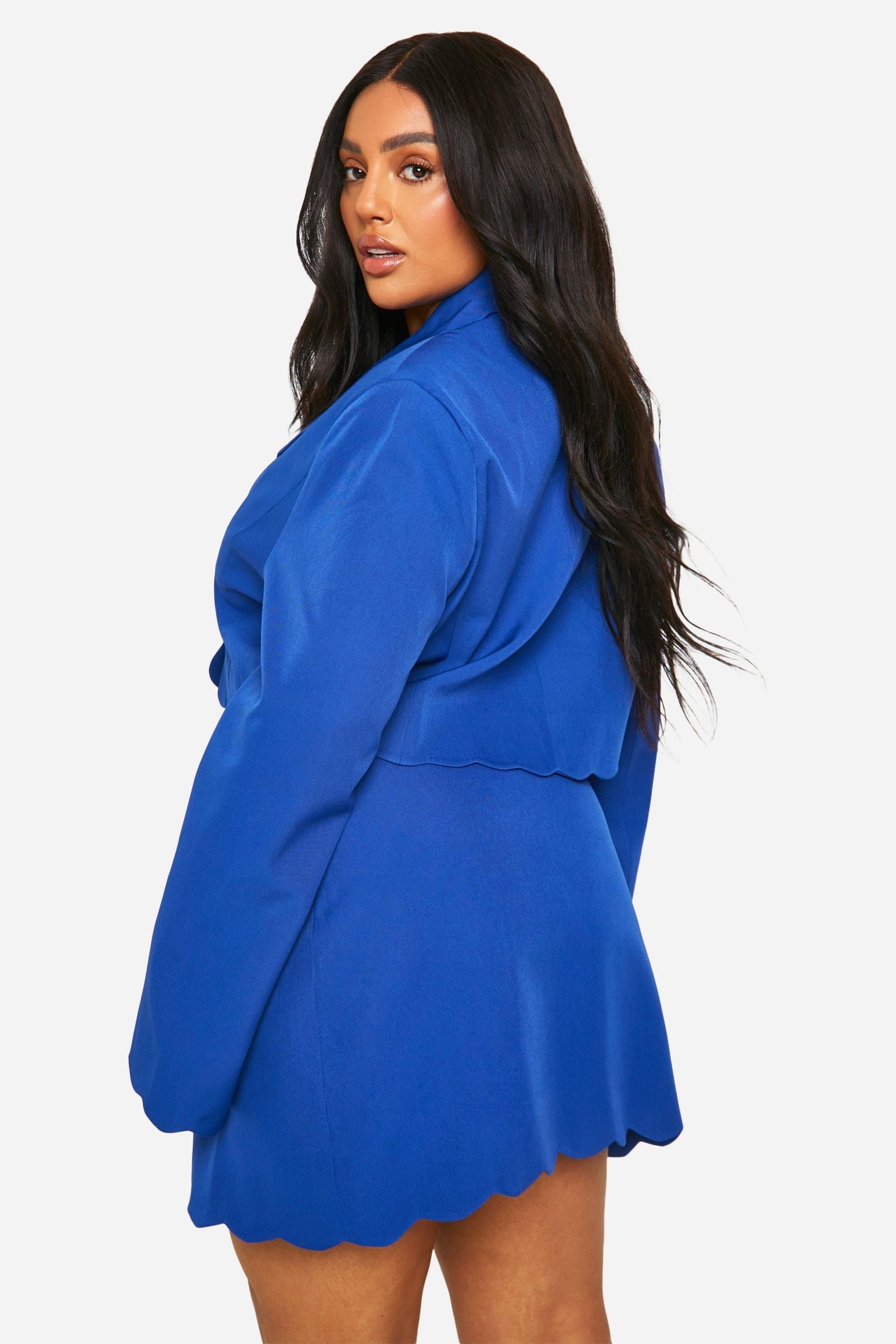 Plus Scallop Mini Skirt