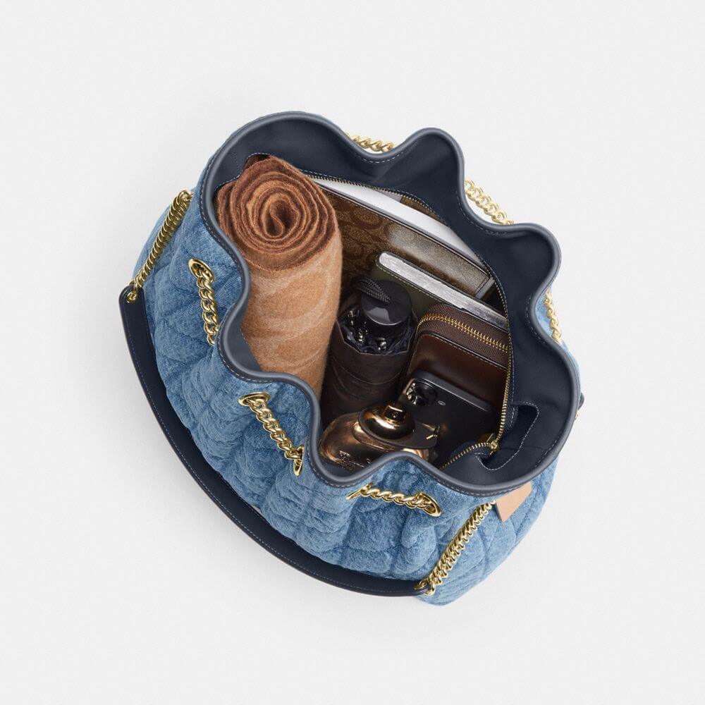 Evelyn Large Shoulder Bag In Regenerative Cotton With Quilting